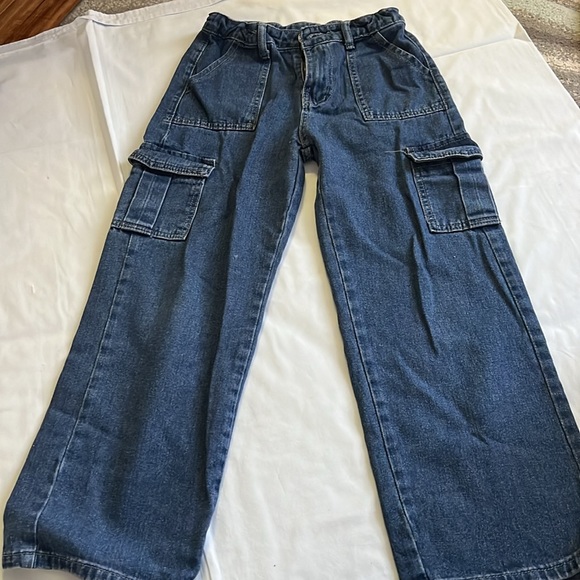 Jeans with combination tops - Picture 2 of 5